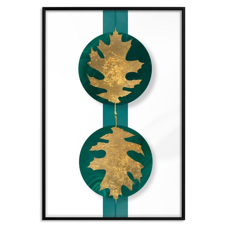 Poster Green Wealth - emerald elements and golden leaves on white
