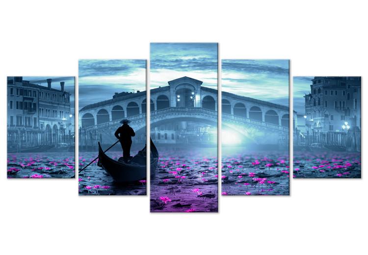 Canvas Night gondolier - Venice in blue glow and relayage in the boat