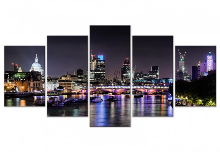 Canvas London at night - panorama from the Thames to the skyscrapers