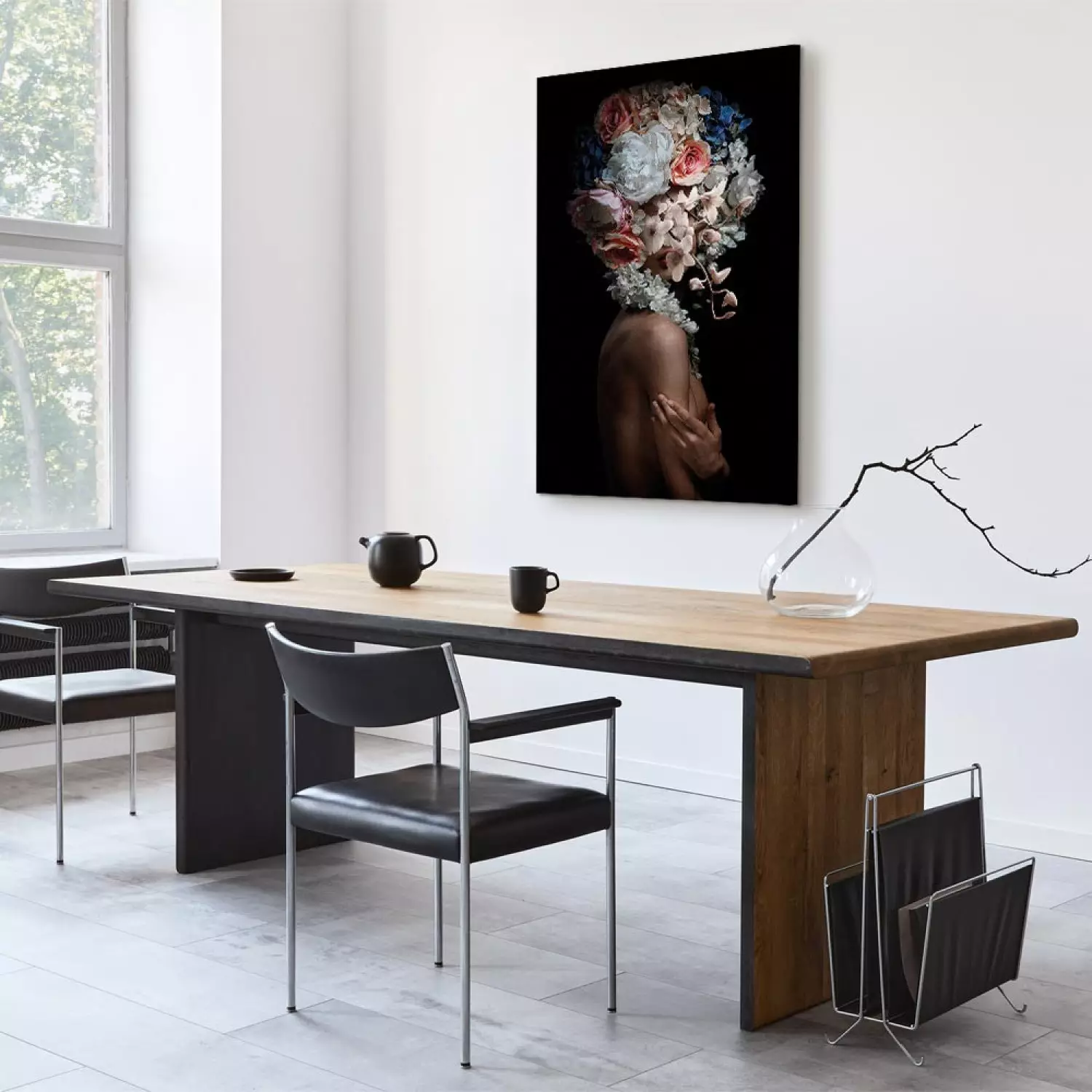 Canvas Mysterious Gesture Vertical