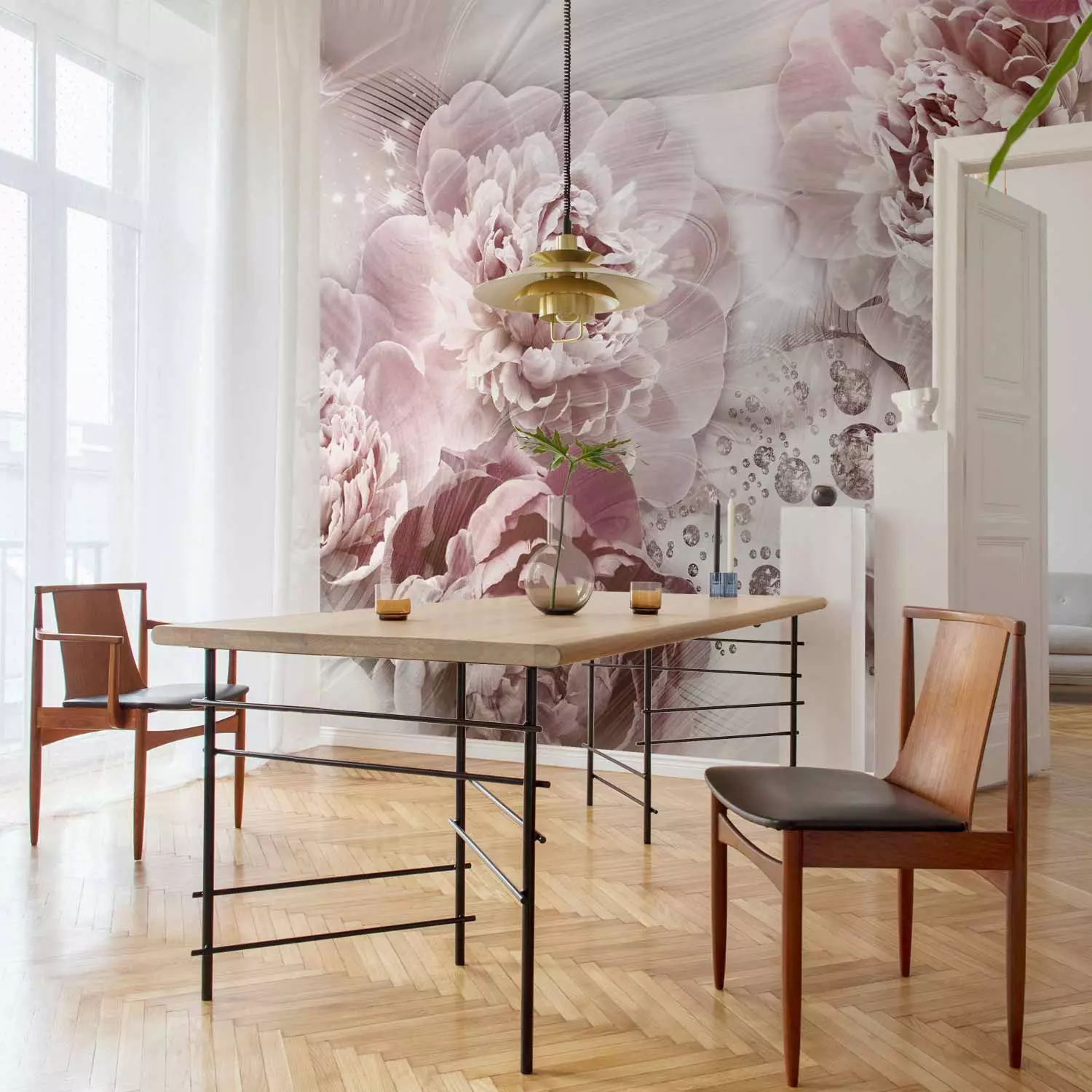 Photo Wallpaper Delicate abstraction - subtle composition with floral motif with patterns