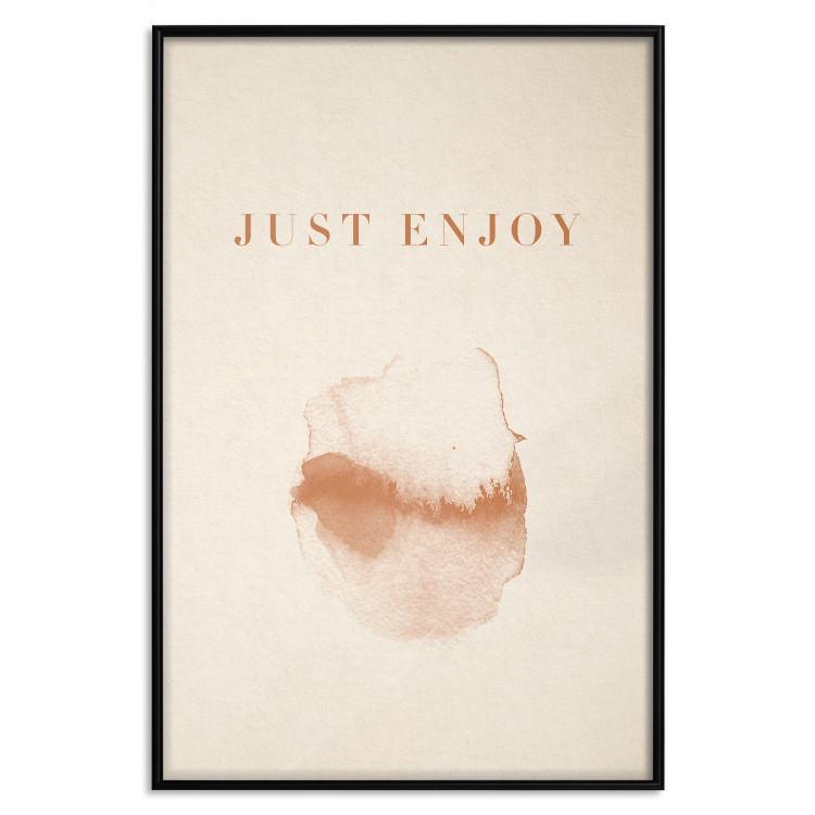 Poster Just Enjoy - English texts and watercolor pattern on a beige background