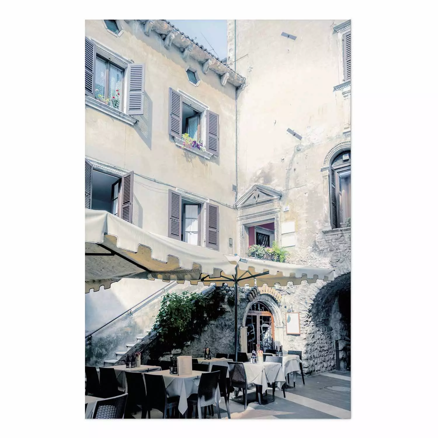 Wall Poster Italian Restaurant - charming architecture of a majestic city