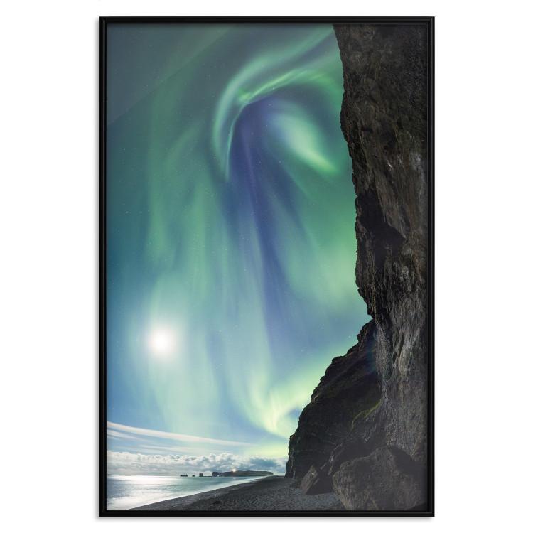 Poster Wonder of Nature - picturesque aurora borealis in the sky amidst towering cliffs