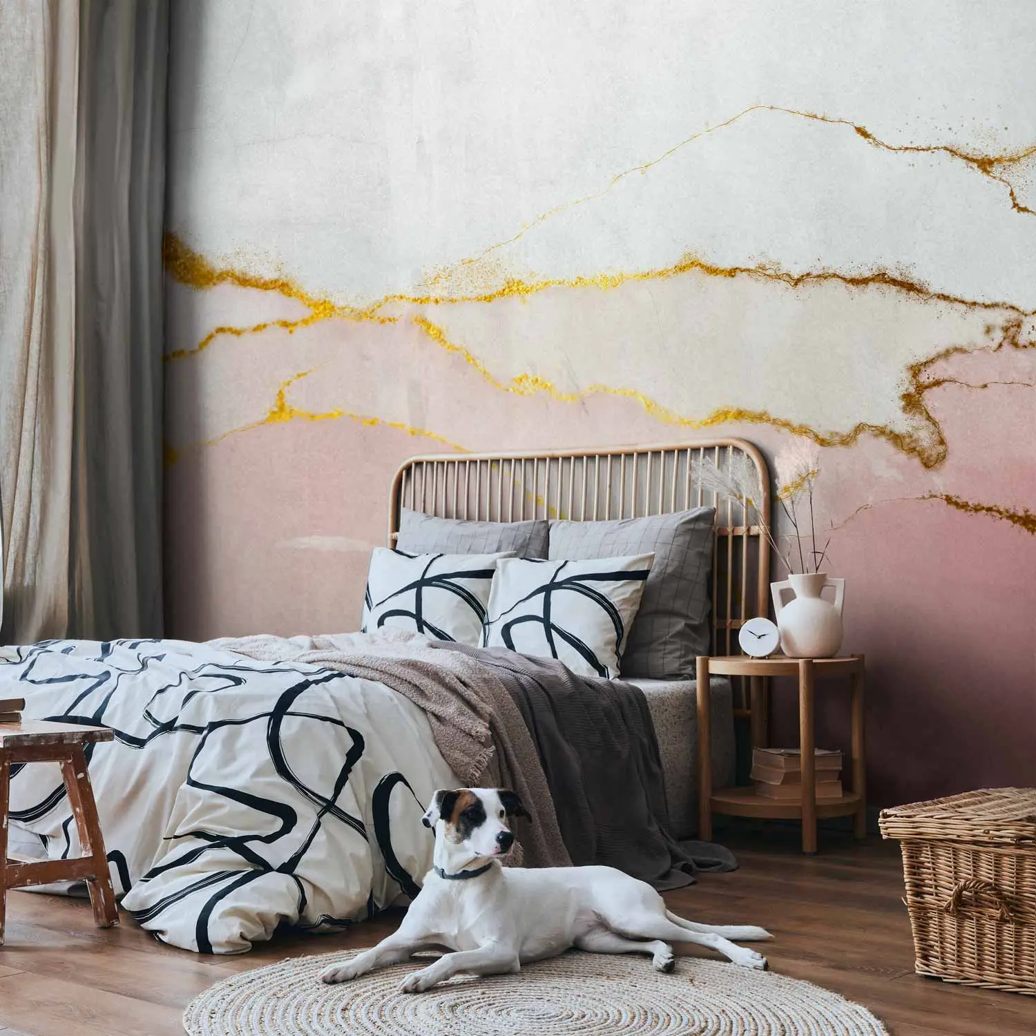 pink and gold bedroom wallpaper