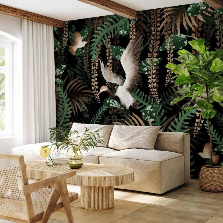 Wall Mural Tropical Jungle - Exotic Animals among the Leaves - First Variant