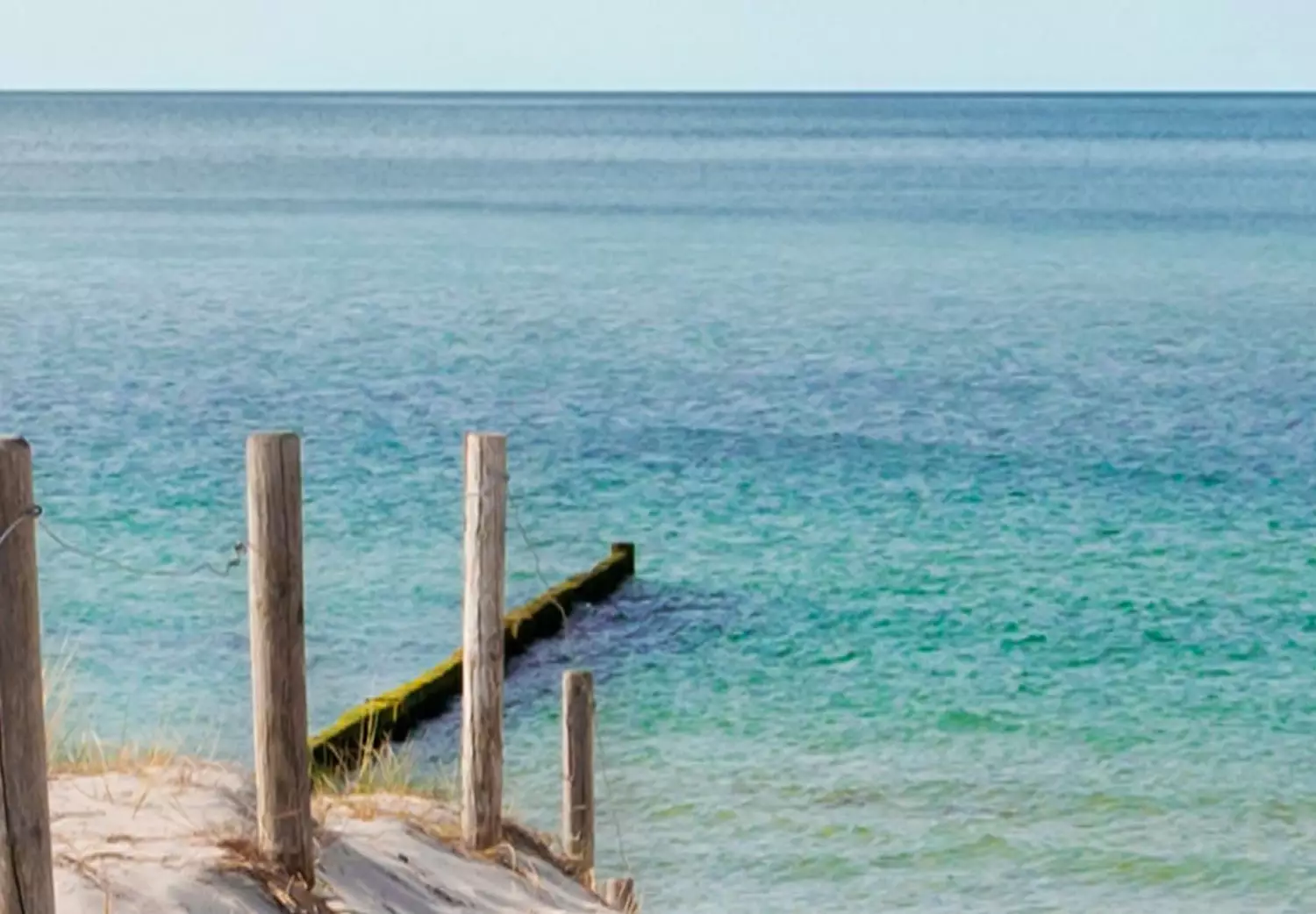 Round Canvas Beach Entrance - Photo of the Sea and the Wooden Pier