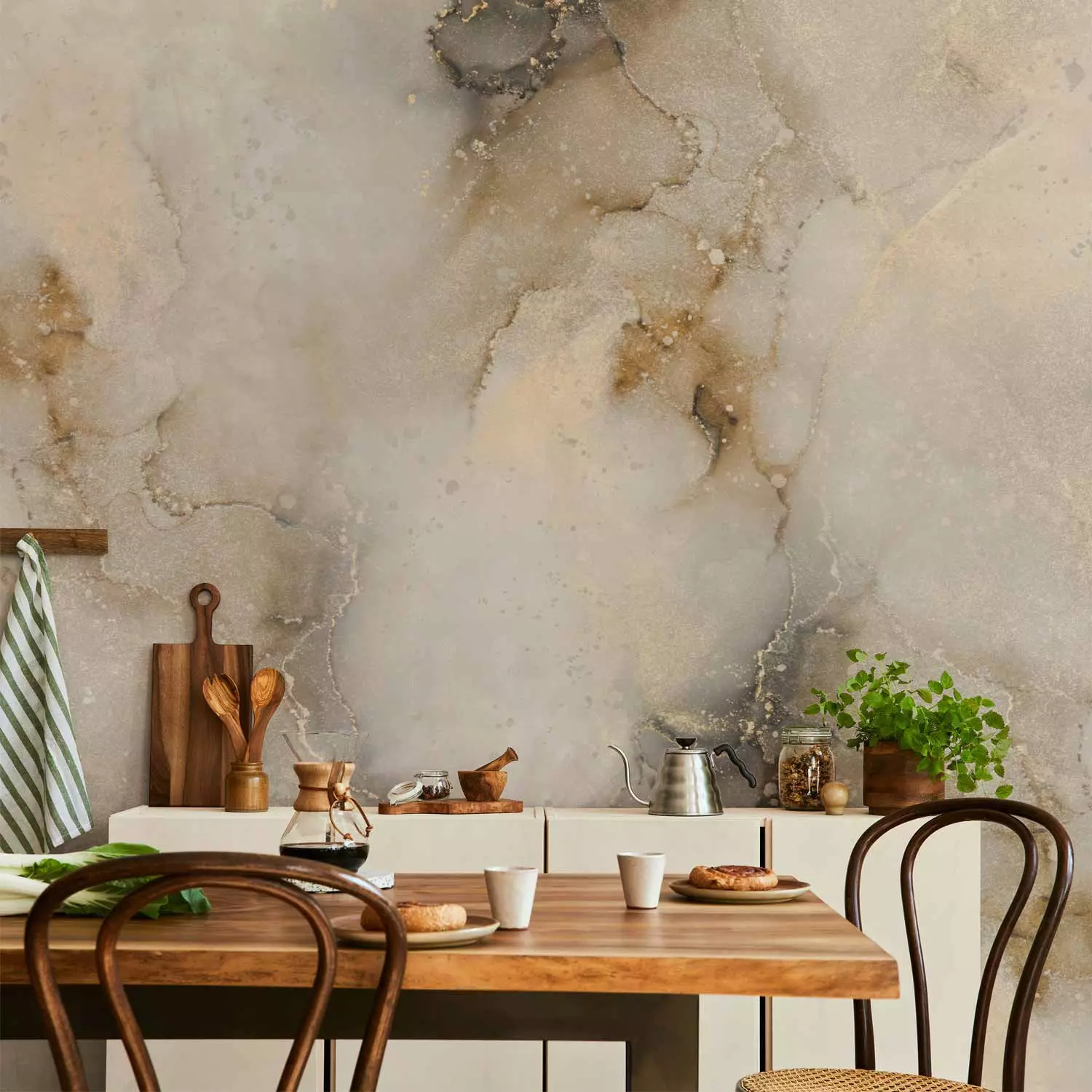 Photo Wallpaper Marble Impression - Elegant Abstraction in Gold and Beige