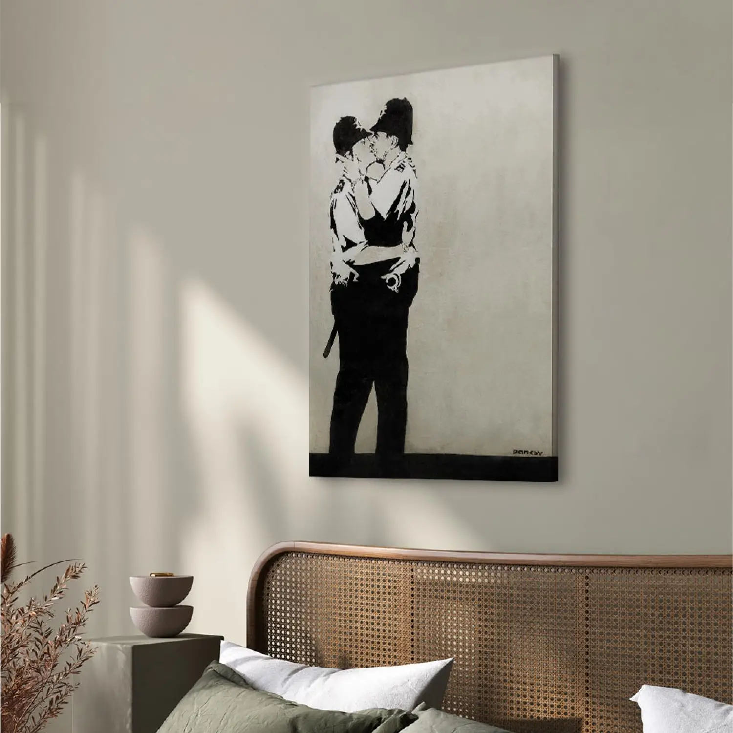 Art Work Kissing Coppers by Banksy - bimago