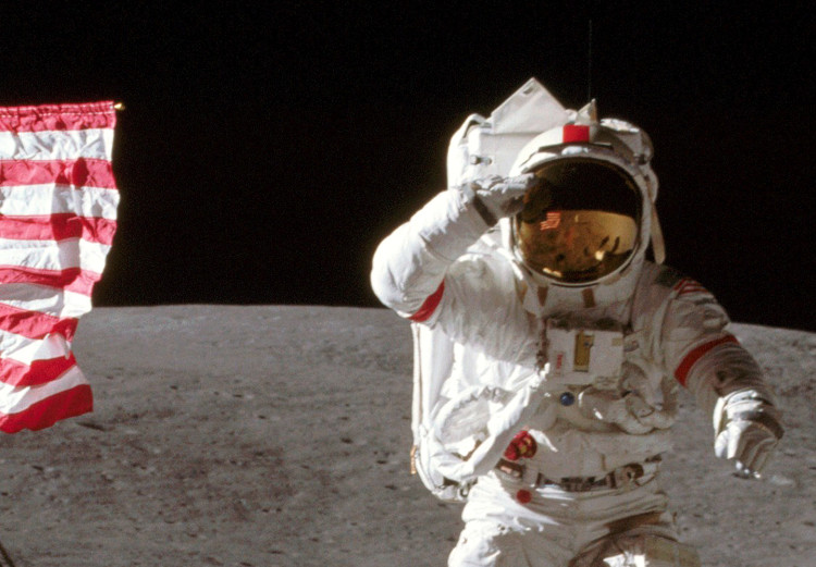 Canvas Moon Landing - Photo of an Astronaut, a Ship and a Flag in Space 146230 additionalImage 5