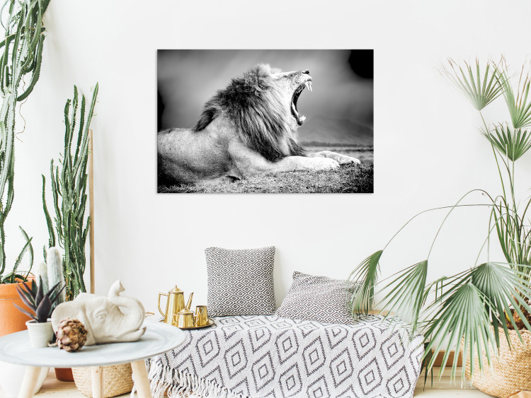 Canvas Strength of Lion's Roar (1-part) - Predatory Animal in Black and White 116450 additionalImage 3