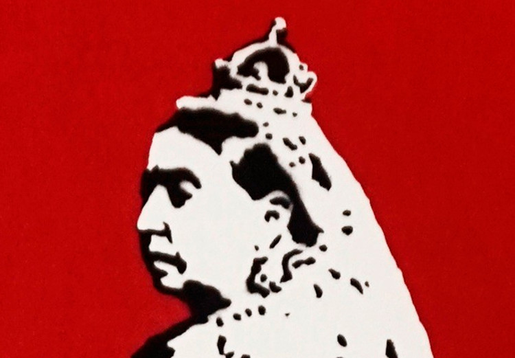 Canvas Print Banksy's Queen - street art style graphic on red background 132470 additionalImage 5