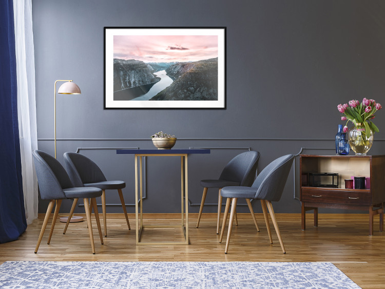 Poster Lake Ringedalsvatnet - majestic landscape of mountains and pink sky 117621 additionalImage 4