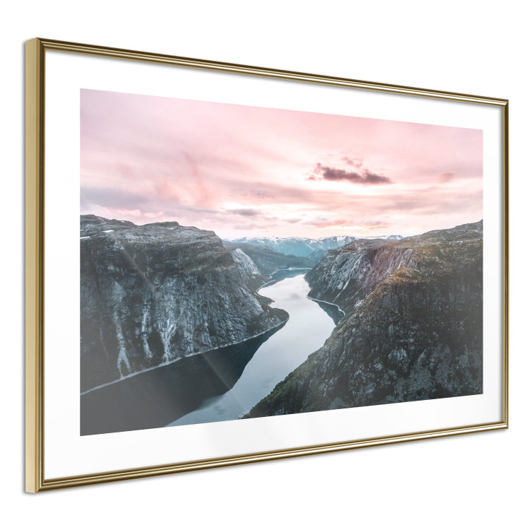 Poster Lake Ringedalsvatnet - majestic landscape of mountains and pink sky 117621 additionalImage 6