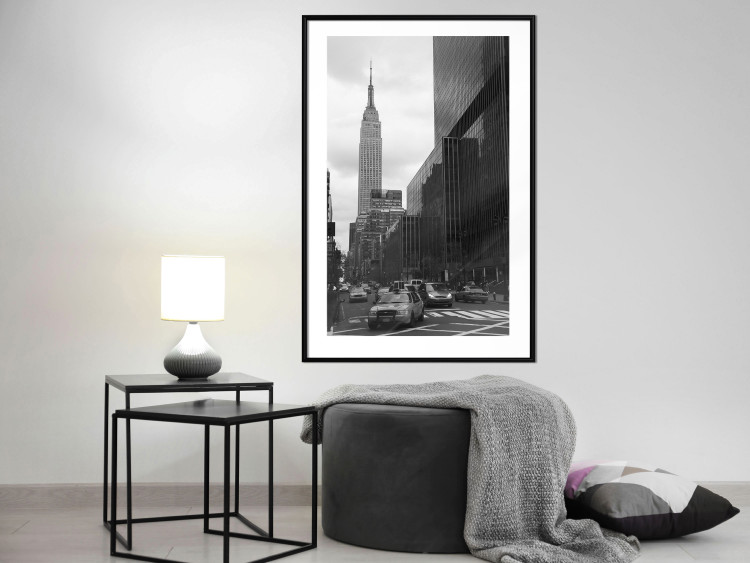 Poster New York Street - black and white architectural shot in the city center 117141 additionalImage 4