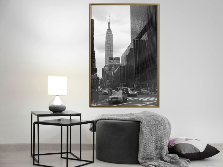Poster New York Street - black and white architectural shot in the city center 117141 additionalImage 7