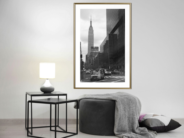 Poster New York Street - black and white architectural shot in the city center 117141 additionalImage 13