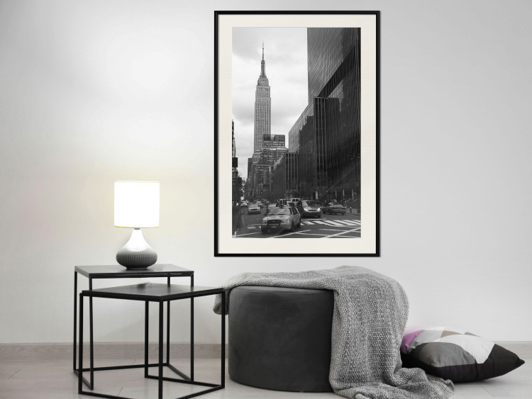 Poster New York Street - black and white architectural shot in the city center 117141 additionalImage 22