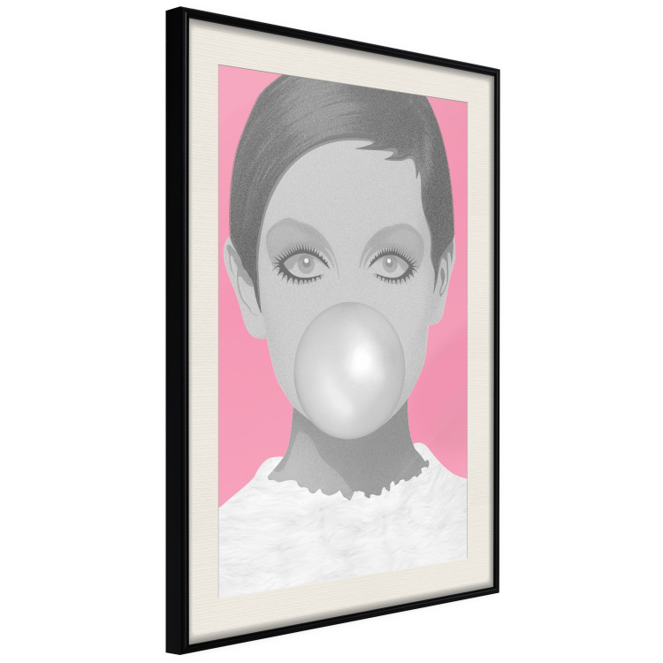 Wall Poster Bubble Gum - unique composition with a woman's portrait on a pink background 117551 additionalImage 3