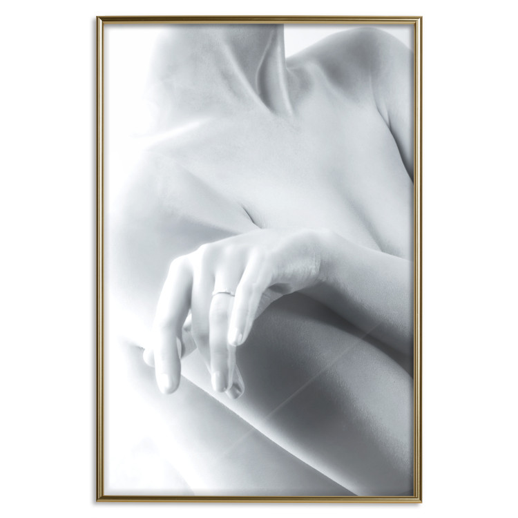 Poster Feminine Delicacy - black and white nude of a woman with a ring on her finger 123481 additionalImage 20