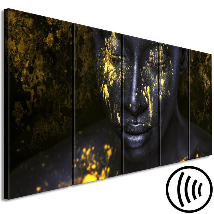 Canvas Art Print Bathed in Gold (5-piece) Narrow - glamorous woman's face 129852 additionalImage 6