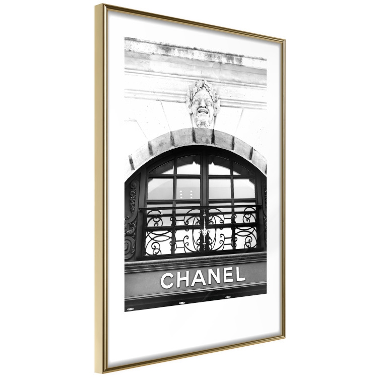 Poster Chanel - black and white architectural building with sculpture and ornaments 126682 additionalImage 7