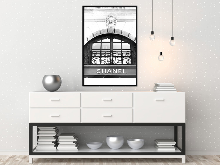 Poster Chanel - black and white architectural building with sculpture and ornaments 126682 additionalImage 4