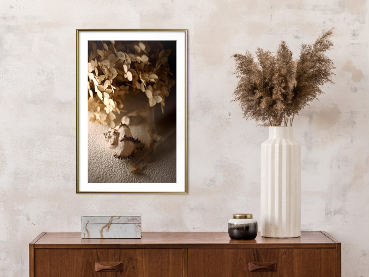 Wall Poster Rustling Shell - flowers and seashell on the beach in brown colors 131782 additionalImage 13