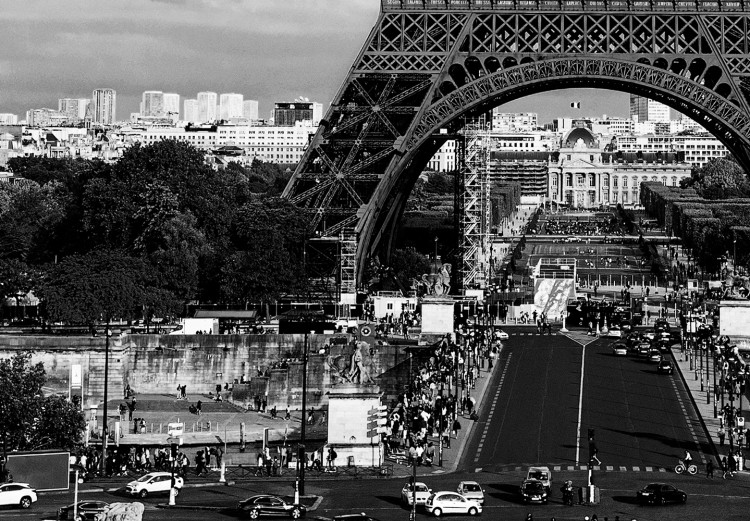 Canvas Black and White Eiffel Tower (1-part) wide - architecture of Paris 128392 additionalImage 4