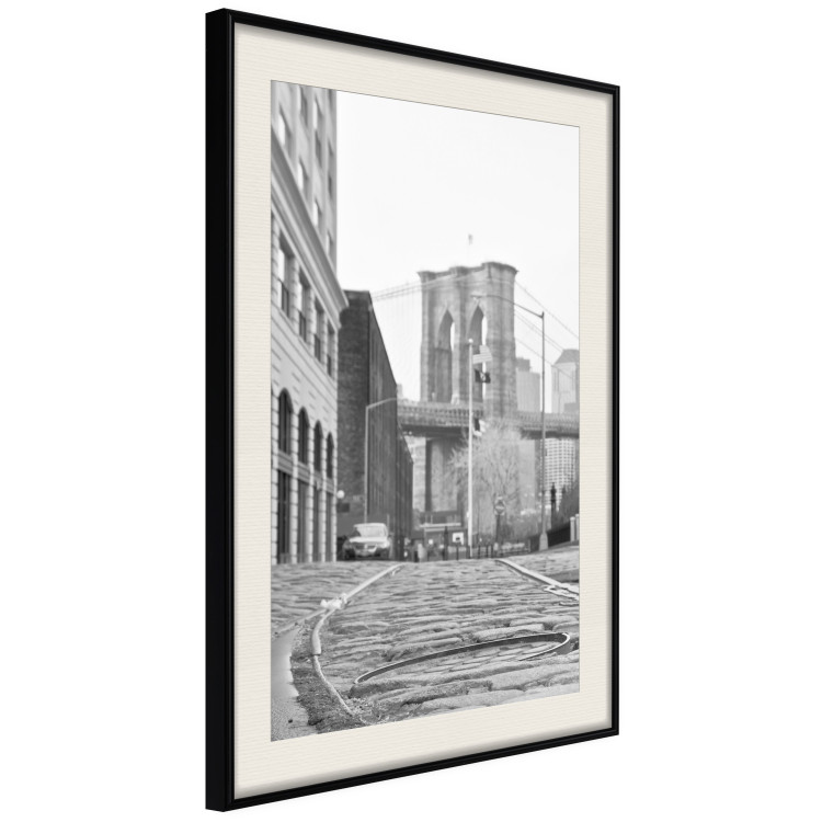 Wall Poster Brooklyn Bridge - black and white composition with New York architecture 118013 additionalImage 8