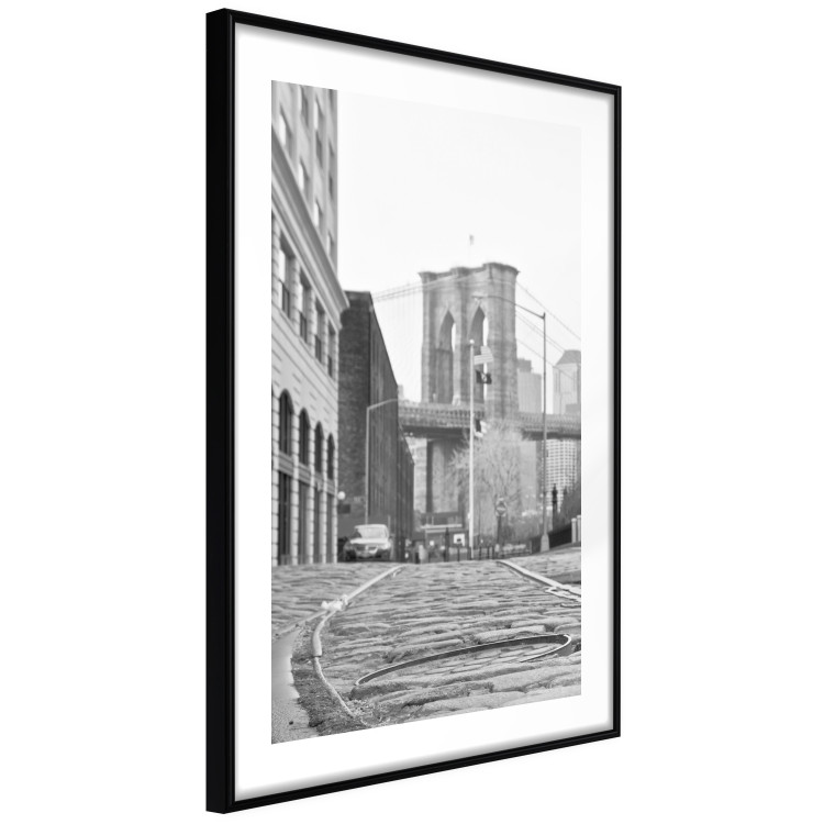 Wall Poster Brooklyn Bridge - black and white composition with New York architecture 118013 additionalImage 12