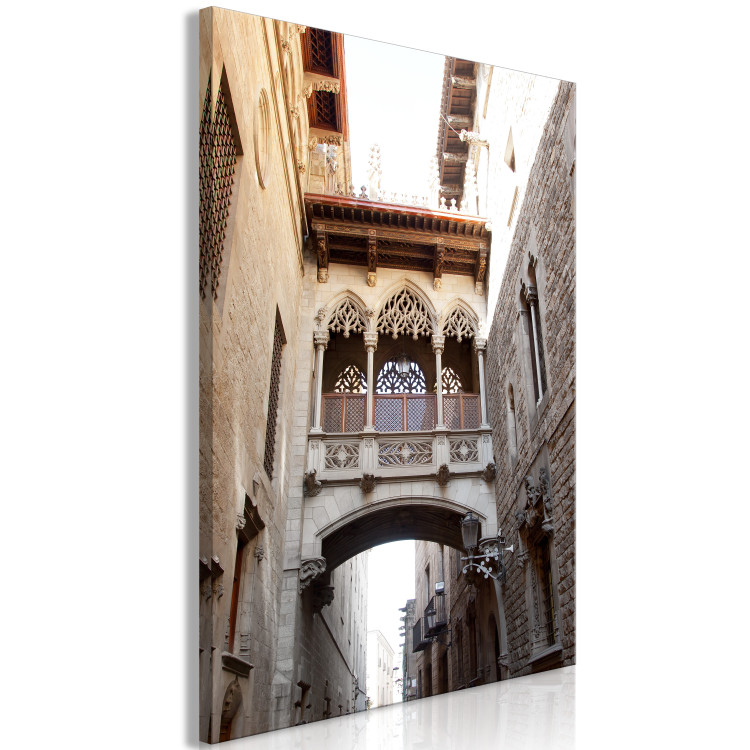 Canvas Gothic district in Barcelona - photograph of historic architecture 123913 additionalImage 2