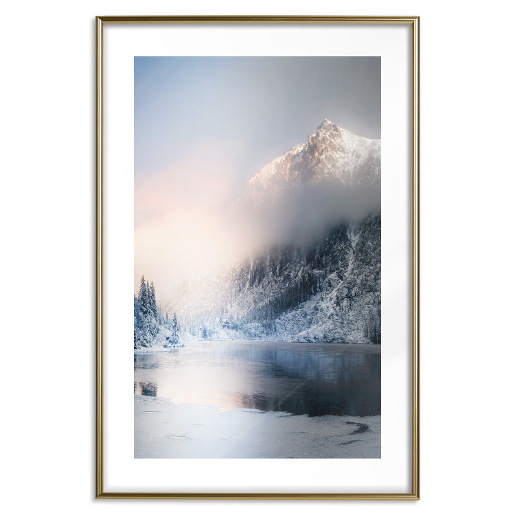 Wall Poster Wonder of Nature - winter landscape of a sparkling lake against mountains 125913 additionalImage 14