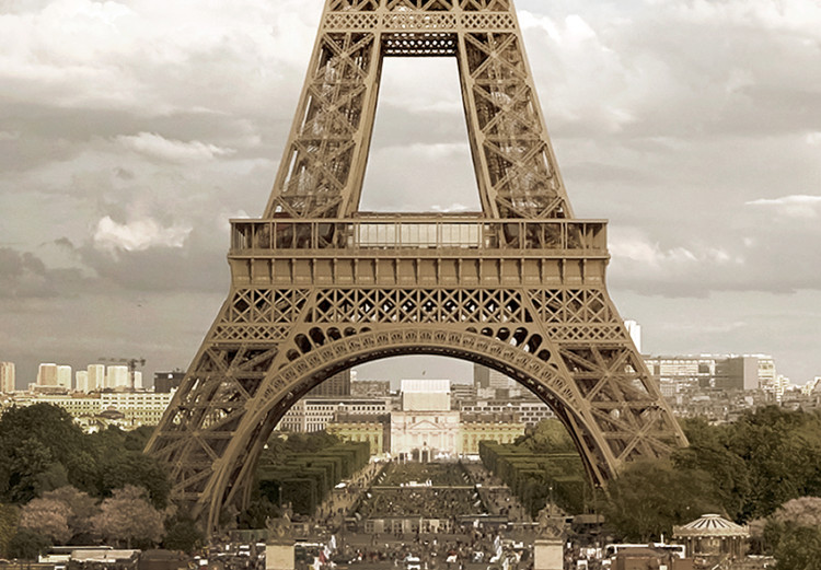Canvas Pride of Paris - Eiffel Tower against the Sky and City Architecture of France 107243 additionalImage 5