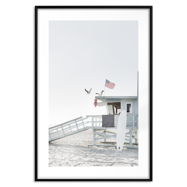 Wall Poster Santa Monica Beach - landscape of an American lifeguard hut on the beach 137843 additionalImage 15