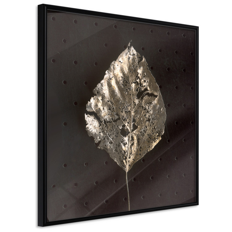 Poster Twilight of Summer - abstraction with a golden leaf on a background of deep black 118753 additionalImage 12