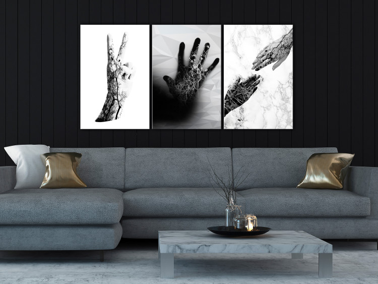 Canvas Print Female Hands (3 Parts) 118183 additionalImage 3