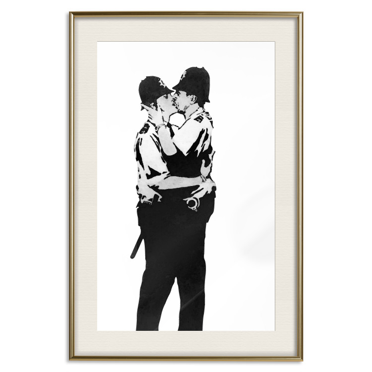 Poster Kissing Coppers - two kissing black figures in Banksy style 132414 additionalImage 23