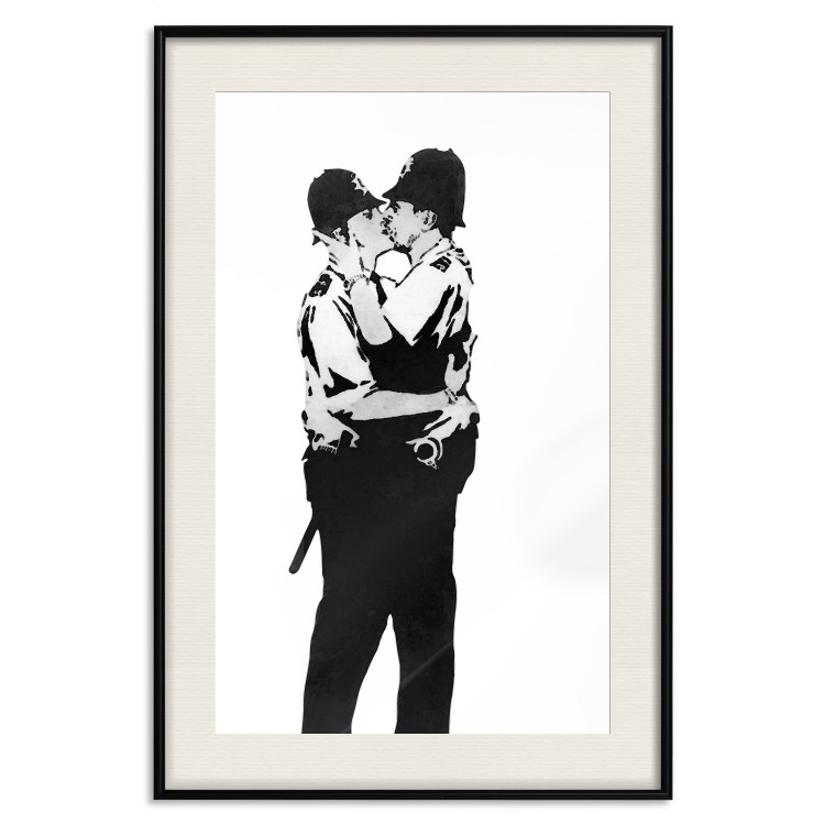 Poster Kissing Coppers - two kissing black figures in Banksy style 132414 additionalImage 22