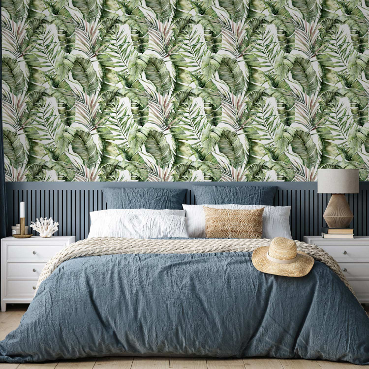Wallpaper In an Exotic Thicket - Large Intertwined Green Leaves 149874 additionalImage 4