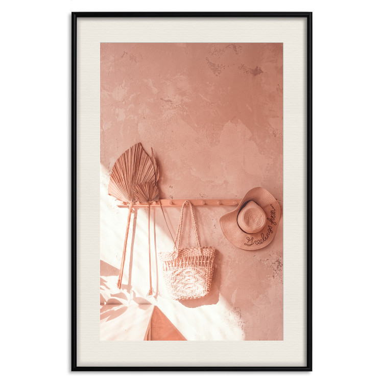 Poster Fan and Hat - Beach Items Hanging on the Wall 145484 additionalImage 24