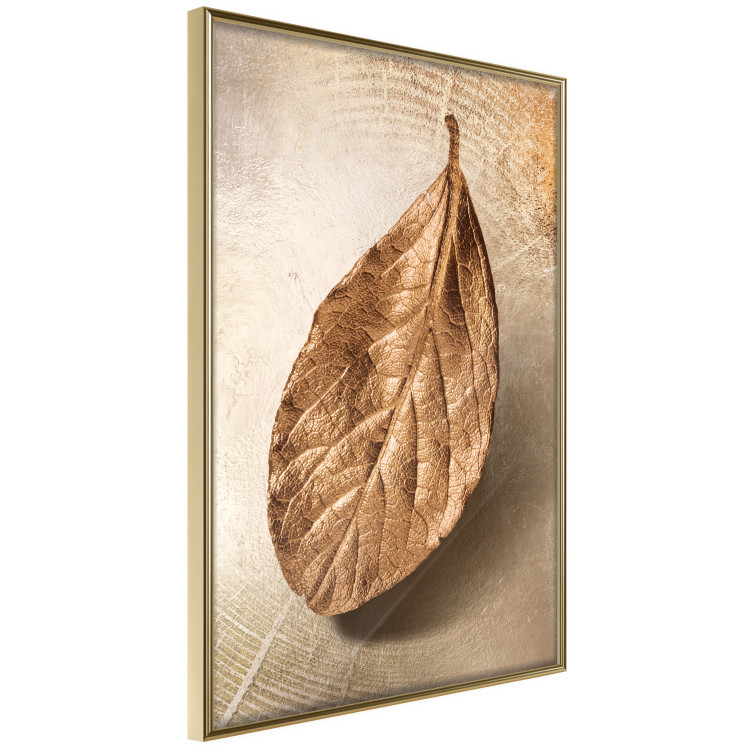 Poster Golden Lightness - golden leaf with distinct texture on a beige background 127394 additionalImage 14