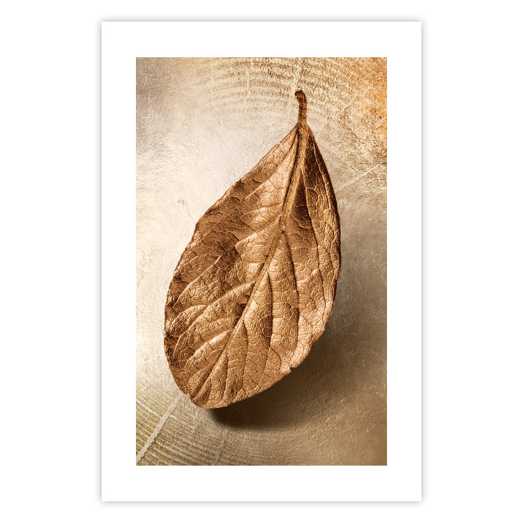 Poster Golden Lightness - golden leaf with distinct texture on a beige background 127394 additionalImage 25