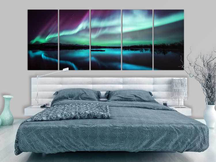 Canvas Polar Sky at Night (5-piece) - Landscape with Aurora and Sea 105035 additionalImage 3