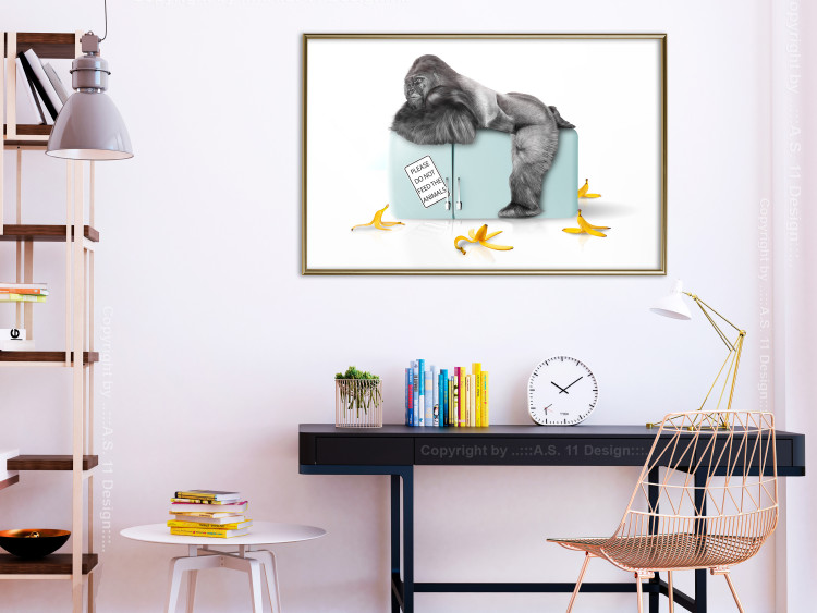 Wall Poster Hungry Gorilla - humorous composition with a wild monkey and banana peels 119035 additionalImage 5
