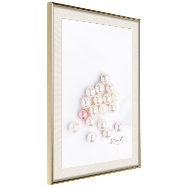 Poster Pearl - white and red pearls with English text on a light background 125865 additionalImage 2