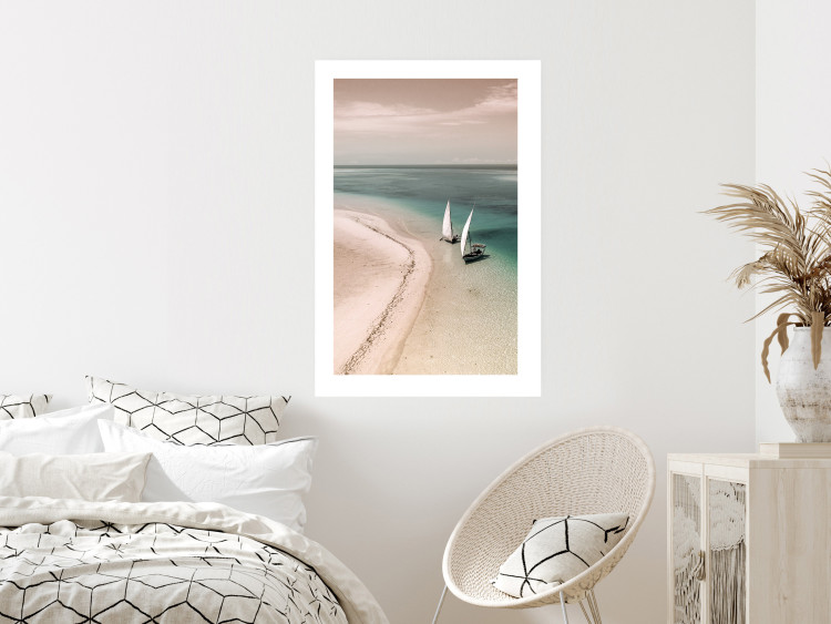 Poster Romantic Coast - beach landscape and sailboats on the azure sea 129475 additionalImage 5