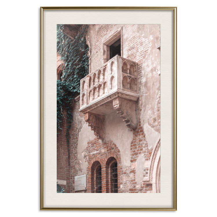 Poster Juliet's Balcony - architecture of red bricks against the backdrop of an Italian town 135906 additionalImage 22