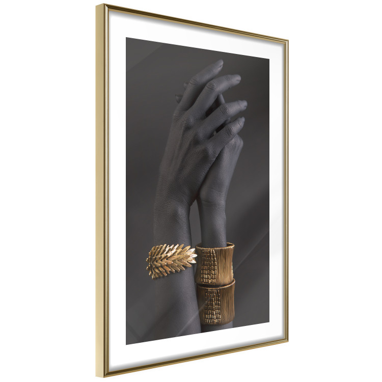 Wall Poster Exotic Duet - black hands with golden accents on a dark background 130456 additionalImage 9