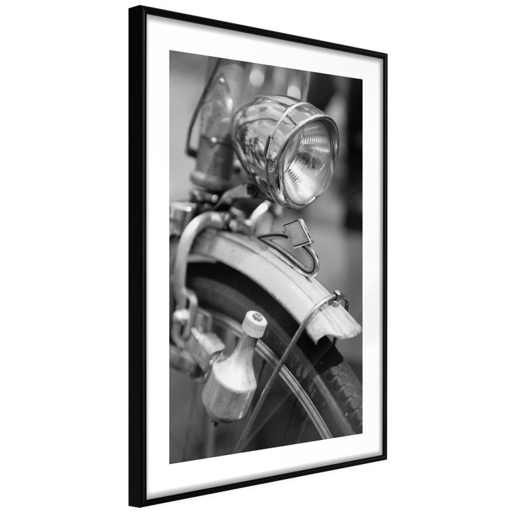 Poster Bicycle Details - black and white composition with a close-up of a bike 117786 additionalImage 13